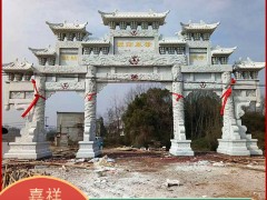 石牌坊上面的图案雕刻有哪些特殊含义