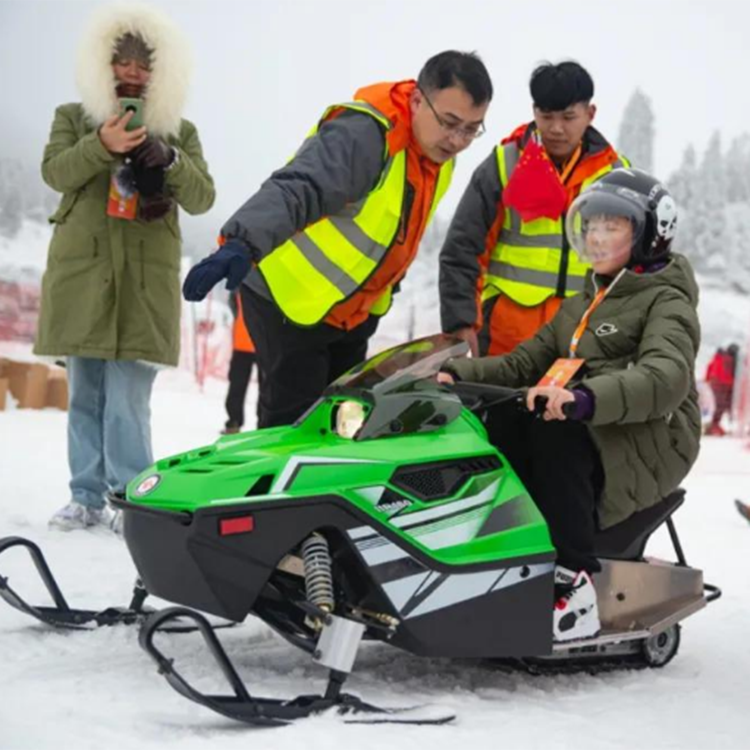 儿童进口雪地摩托