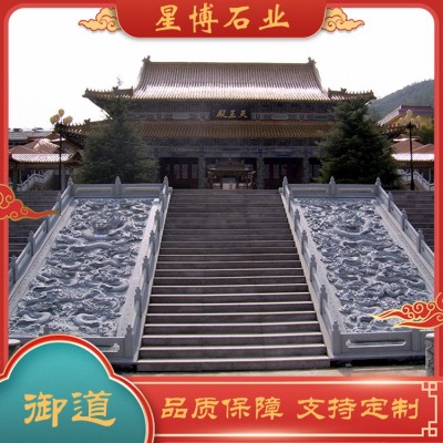 御道雕塑图2