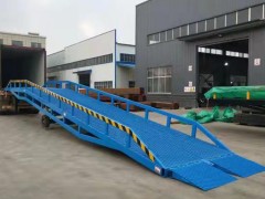移动登车桥的使用方法