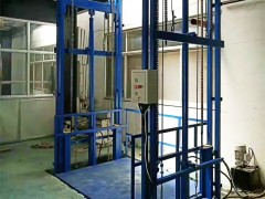 升降液压货梯产品介绍