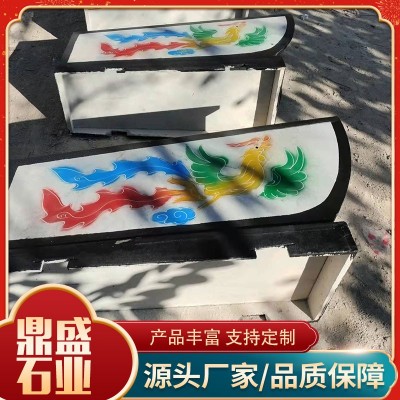 石头棺材图2