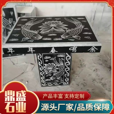 整套石桌石凳图3