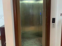 家用电梯和商用电梯的对比