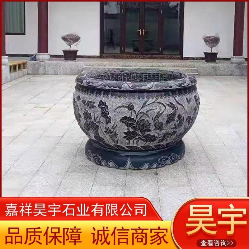 石雕水缸