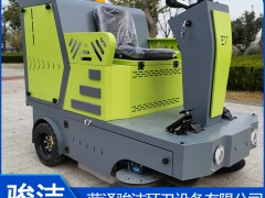 扫路车分类：