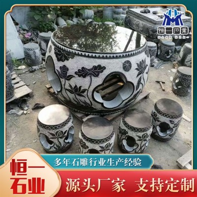雕花圆石桌图3
