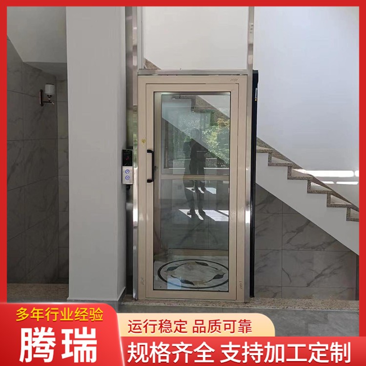 家用电梯