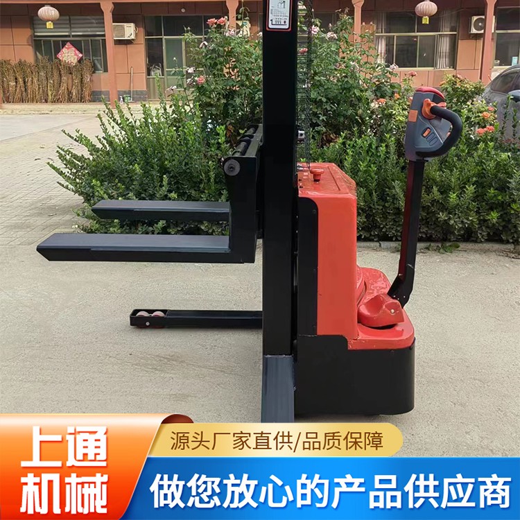 堆高机叉车