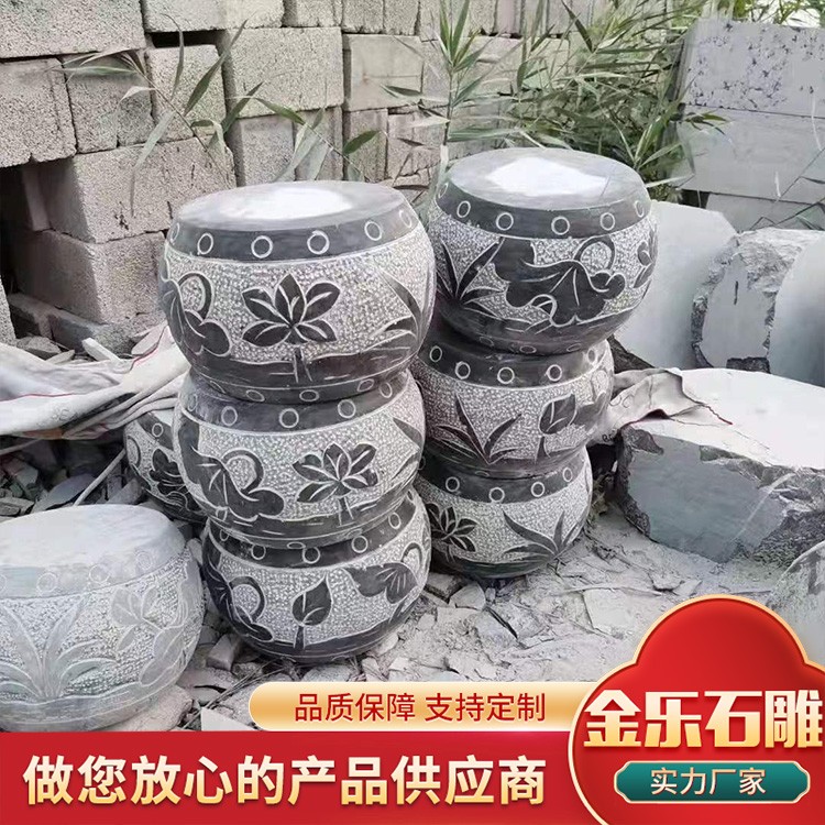 木柱底座石
